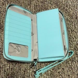 Thirty one wallet